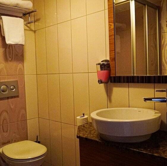 تختخواب و صبحانه Atlas Otel