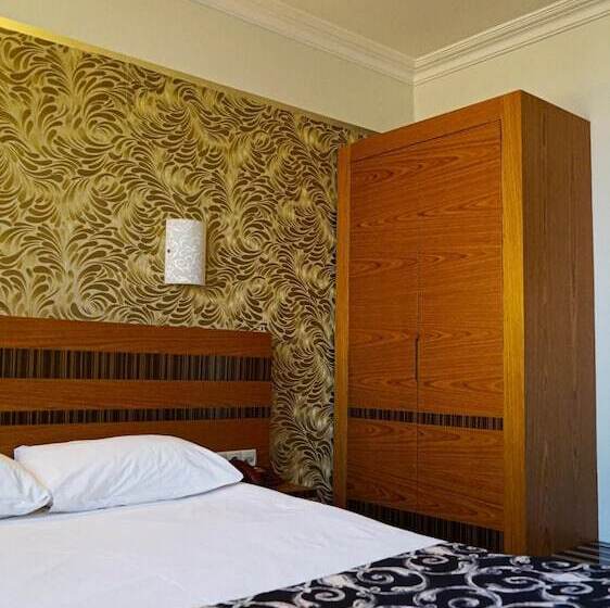 تختخواب و صبحانه Atlas Otel