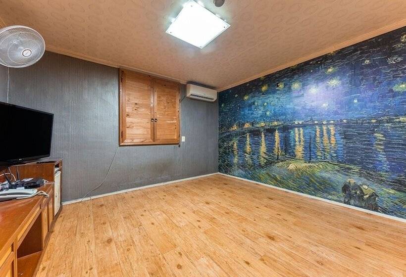 Cheongju Taerim Motel