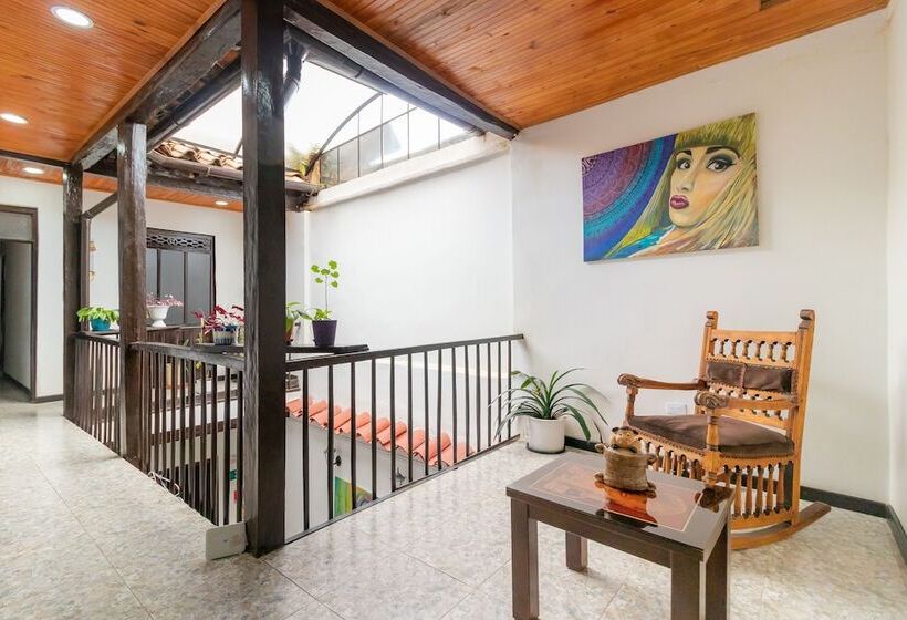 هتل Aroma Del Bosque Posada Cafe