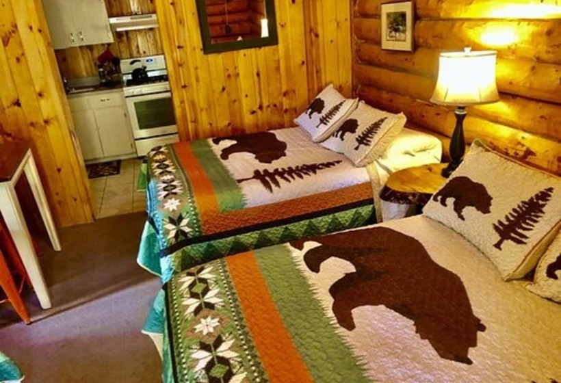 בית מלון כפרי Carlo Creek Cabins