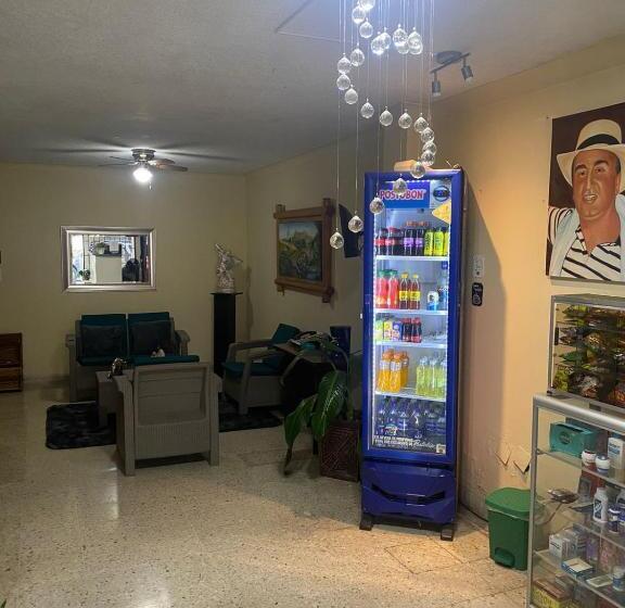 هتل Don Jacobo Palmira