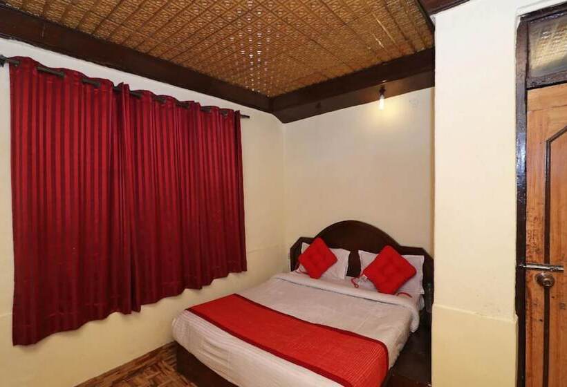 ホテル Goroomgo New Bharat Nainital