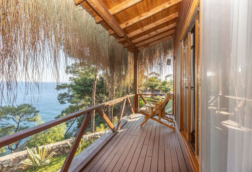 酒店 La Boheme Kabak