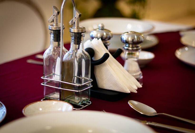 هتل Trugo Luxury Rooms