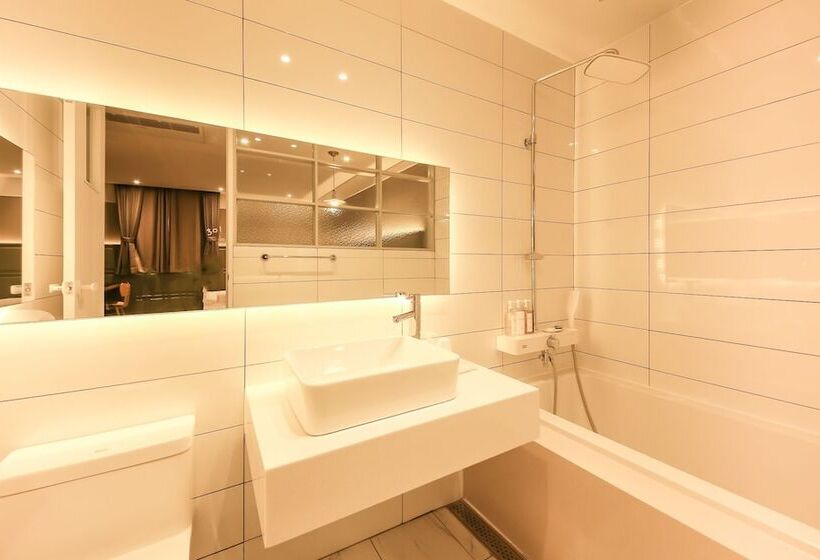 مُتل Jinju Hotel Ondo