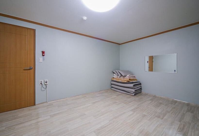 فندق على الطريق Tongyeong Dongyang