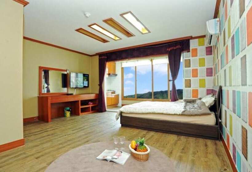 Muju Sopung Pension