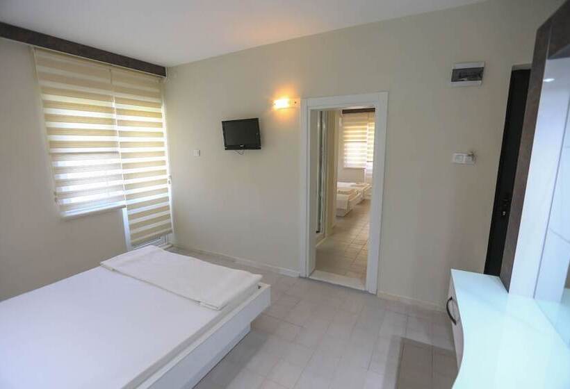 Otel Albos
