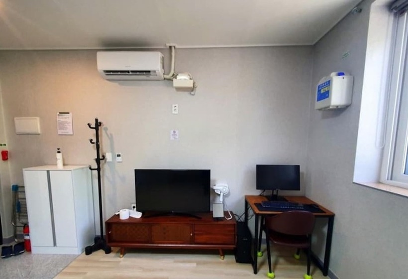 膳宿费 Yanggu Lacky Hostel