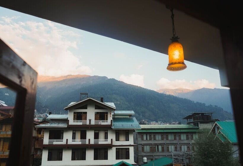 فندق صغير Hipostel Manali
