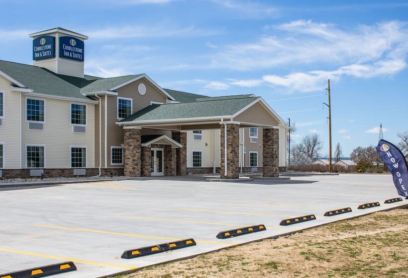 Отель Cobblestone Inn & Suites  Yuma