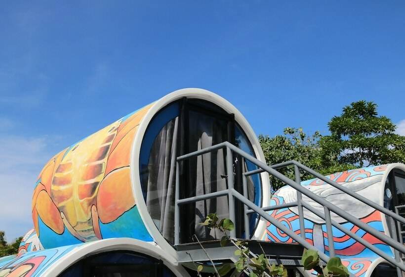 酒店 Cocoons Club Laiya