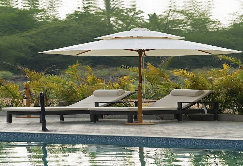 فندق Coorg Maharaja Resorts And Spa