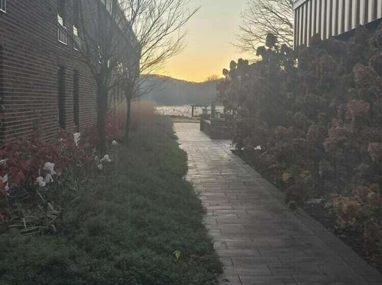 호텔 The Lodge At Hocking College