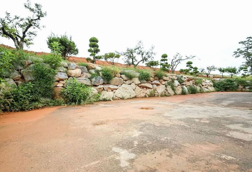 מוטל Muan Haetteuneun Eondeok