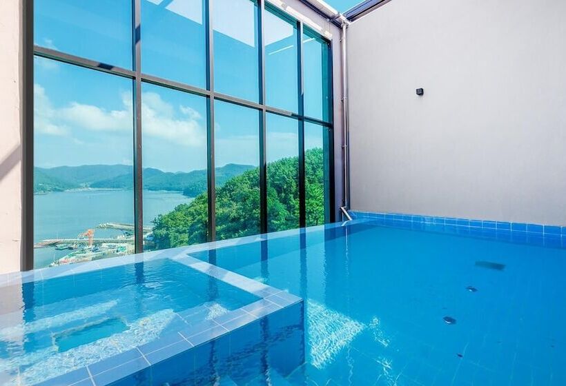 膳宿费 Tongyeong Saryangdo Elphis36 Poolvilla