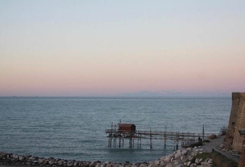 レジデンス Captivating House In Palmoli Sleeps 2 Plus 2