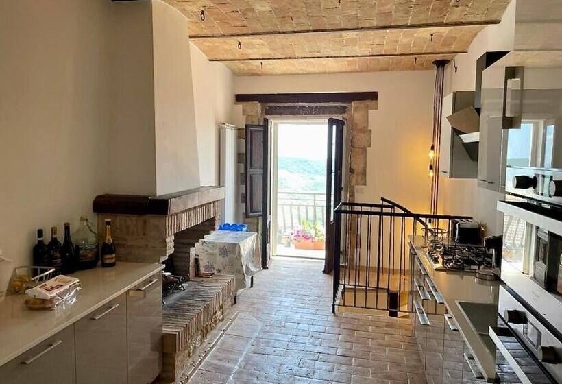 レジデンス Captivating House In Palmoli Sleeps 2 Plus 2