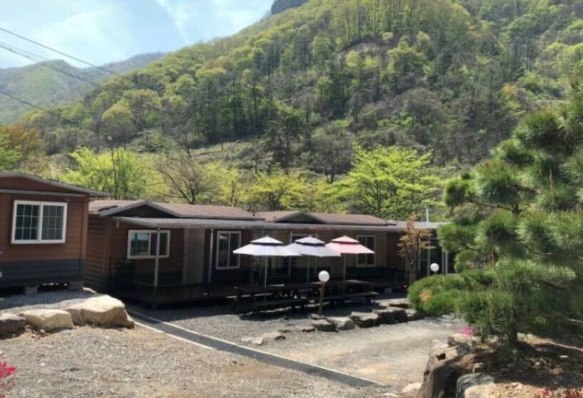 Wanju Haneurarae Cheotjip Pension