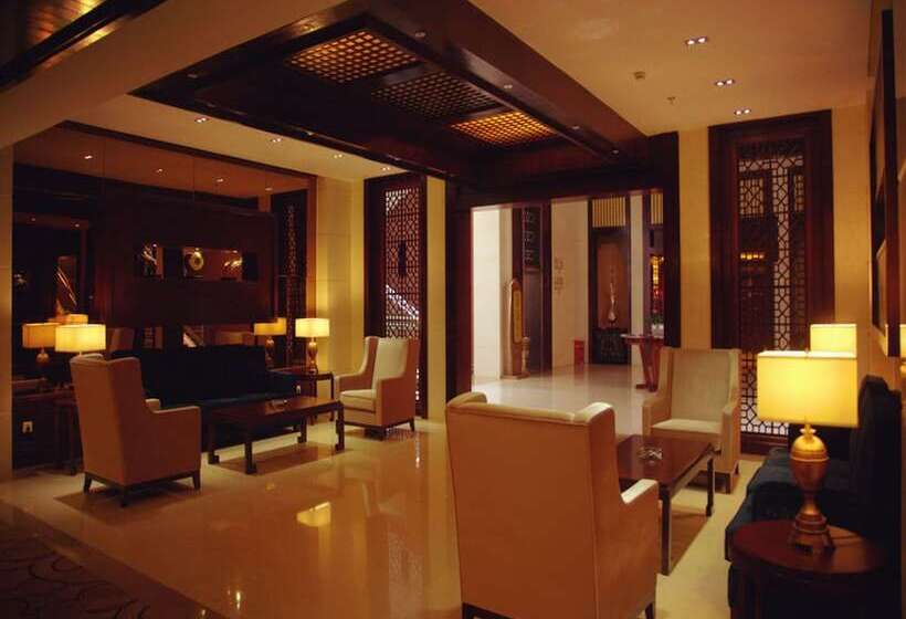 فندق Dali Art Golf