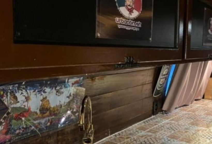 פנסיון Out Of Park