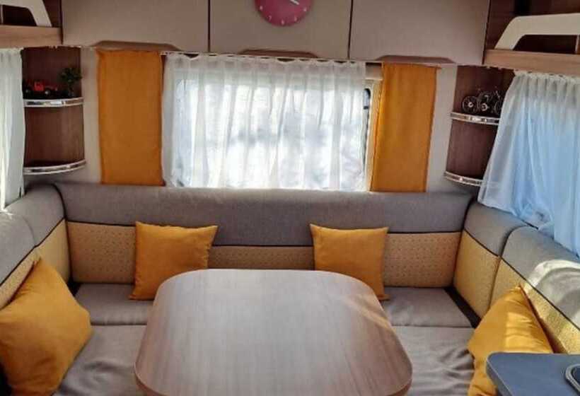 Pensão Gapyeong Captain Caravan And Glamping