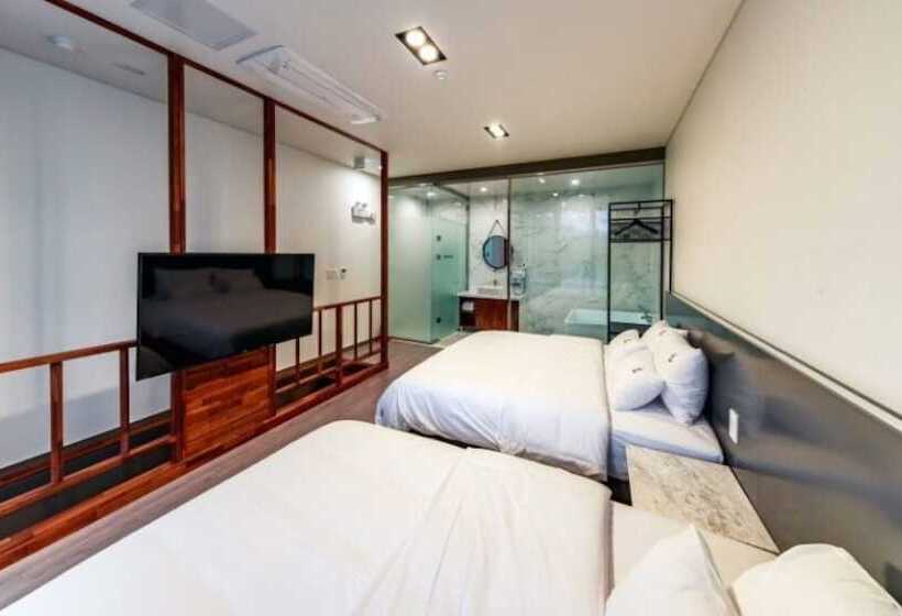 פנסיון Hapcheon Ylang Ylang Pool Villa