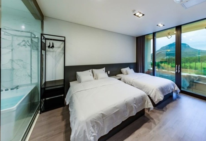 פנסיון Hapcheon Ylang Ylang Pool Villa