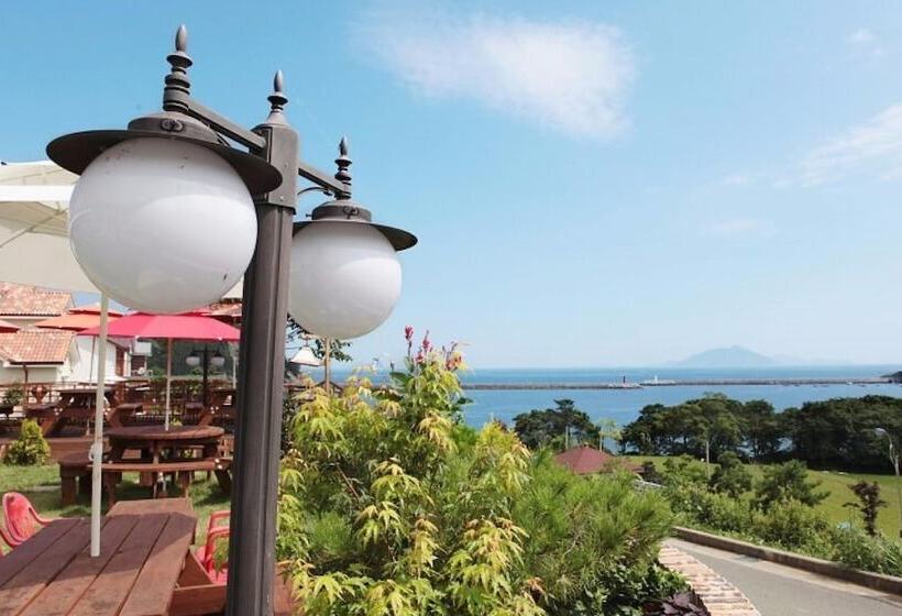 Pensione Namhae Memory Plus Bed And Breakfast
