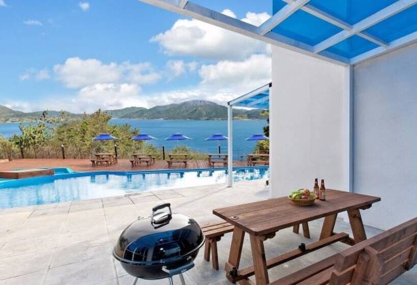 بنسيون Namhae Pine Tree Resort