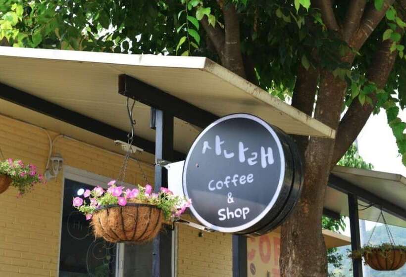 ペンション Yangpyeong Sanarae Glamping