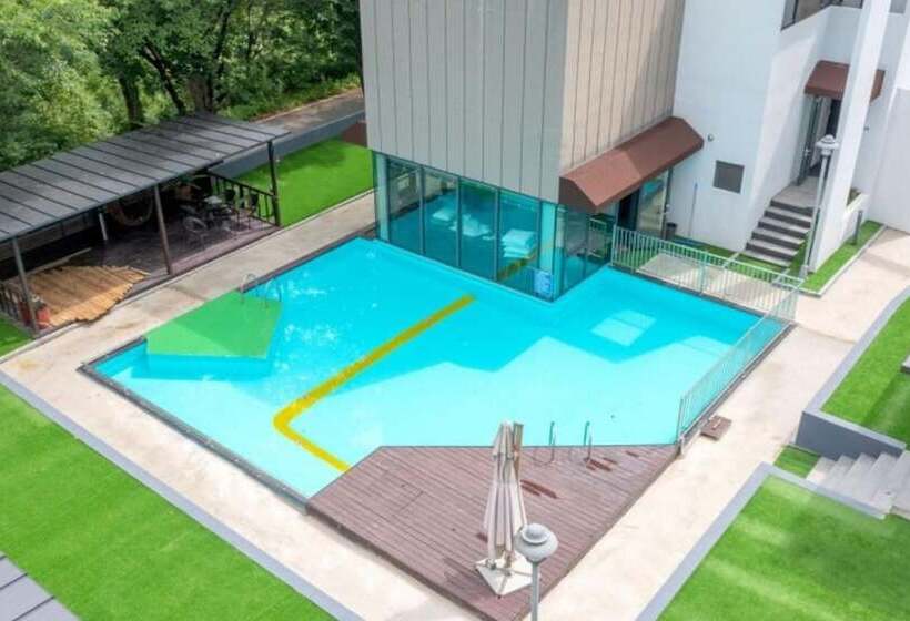 ペンション Yangpyeong Uno House Pool Villa