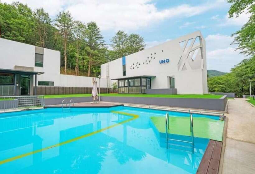 ペンション Yangpyeong Uno House Pool Villa