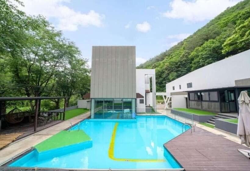 ペンション Yangpyeong Uno House Pool Villa