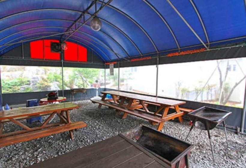 Taean  Gold House Pension