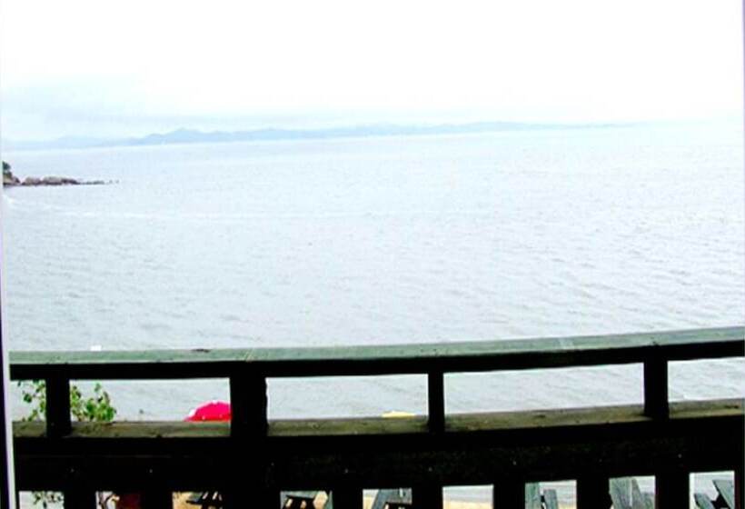 Taean  Grand Blue Pension