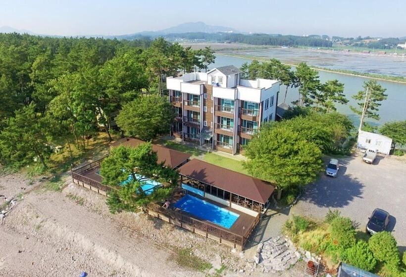 Taean Haenaji Pension