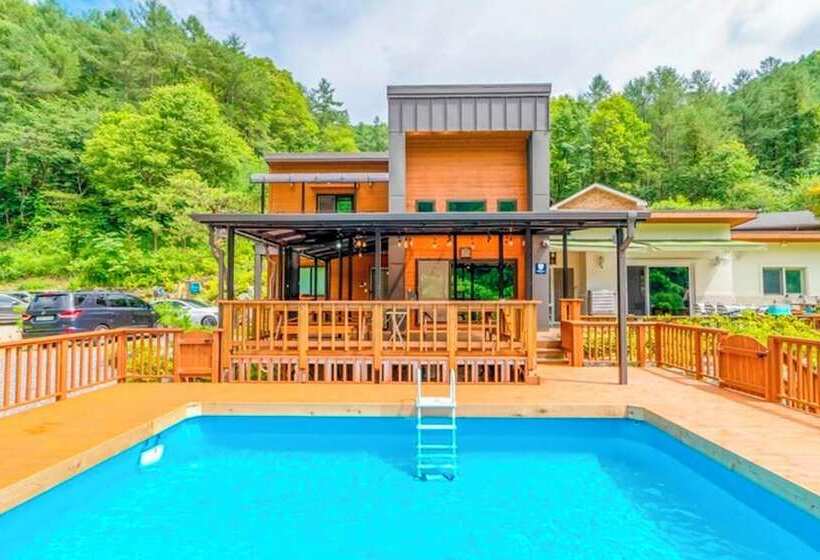 Yangpyeong Galgisan Forest Hill Pension