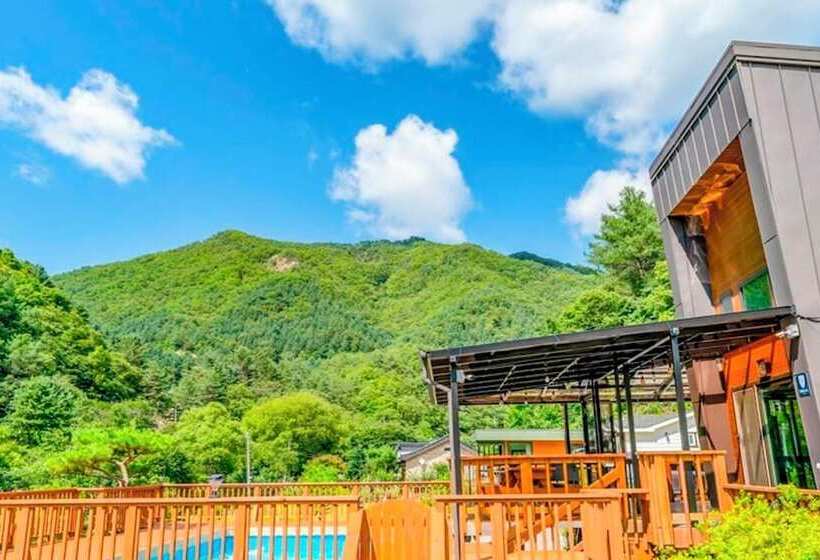 Yangpyeong Galgisan Forest Hill Pension