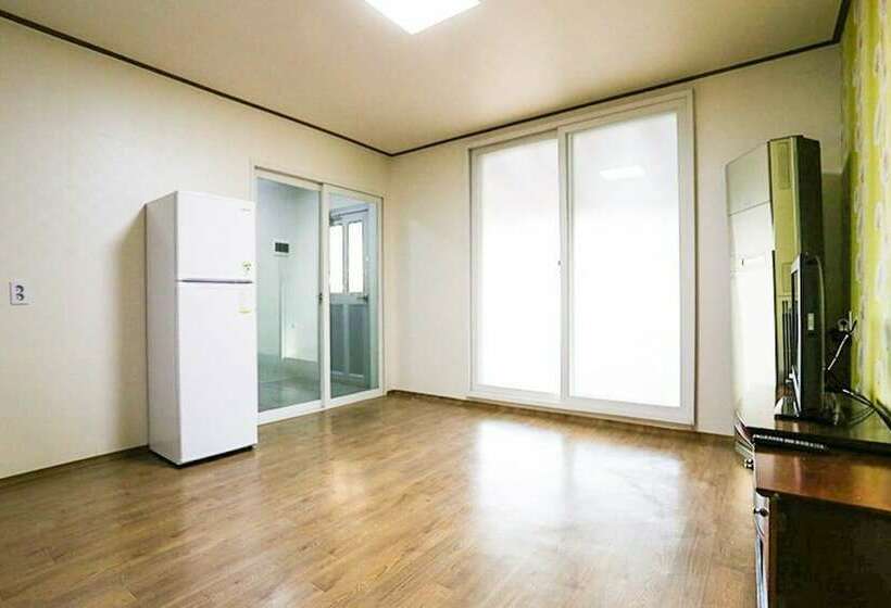 Yangpyeong San And Gang Pension