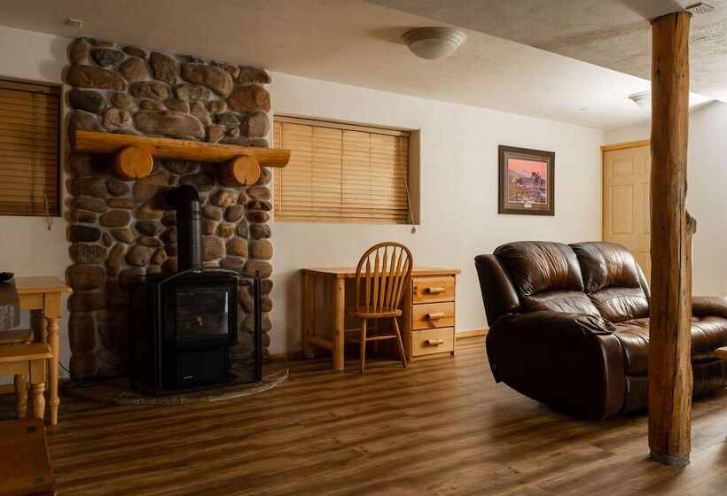 Country Cabins Inn