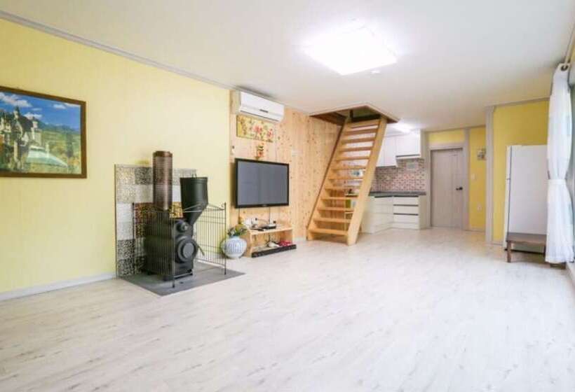 Gapyeong Blue B Pension