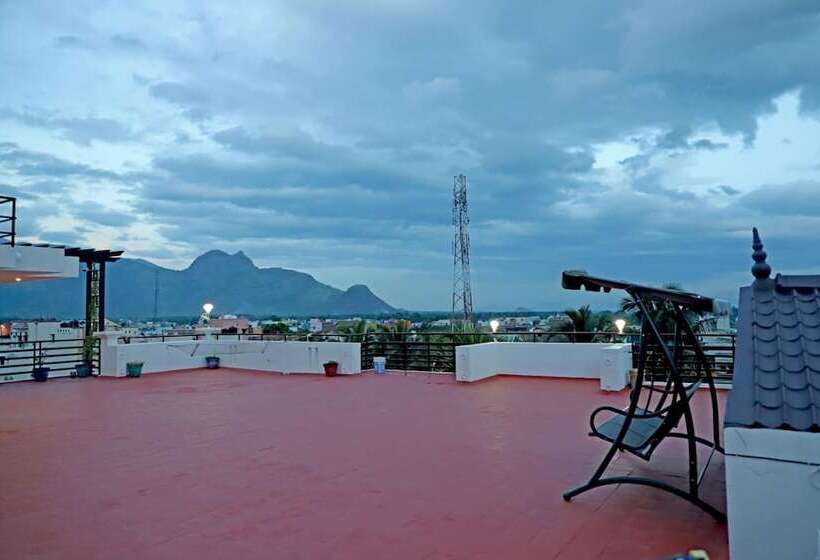 فندق Kumaran Kudil   New Family Home Stay Vl Bodinayakkanur, Theni