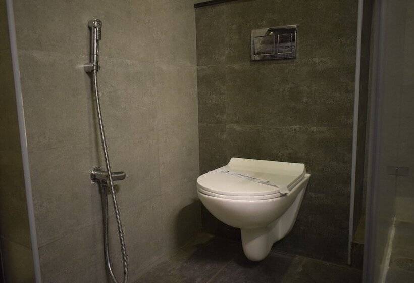 בית מלון כפרי Kumaran Residency