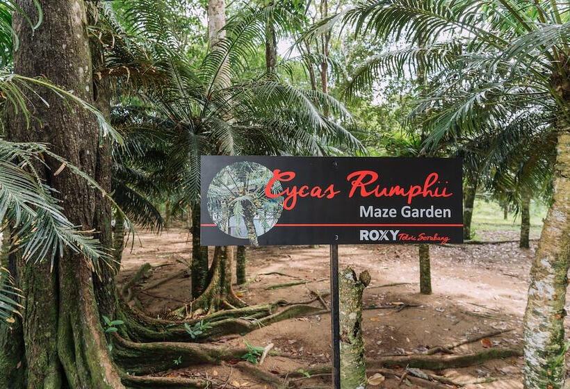 فندق Roxy Telok Serabang