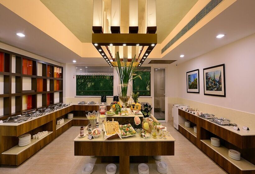 فندق Glenview Resort Kasauli, A Member Of Radisson Individuals