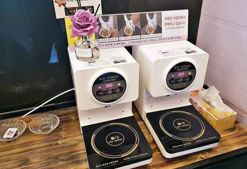 فندق على الطريق Gunsan H