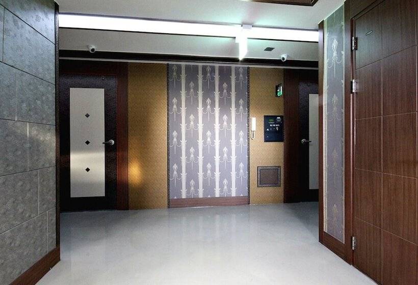 مُتل Jinju Hotel Daom