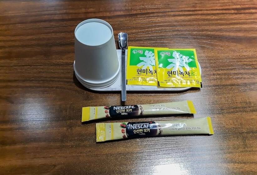 مُتل Jinju Hotel Daom